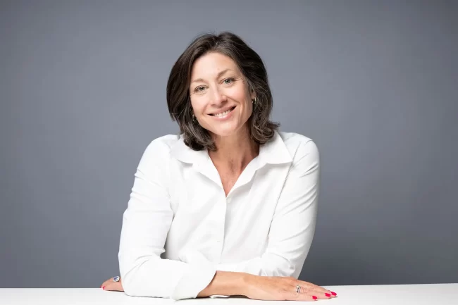 Professional headshots, Collingwood and the blue mountains, ontario, branding photographer